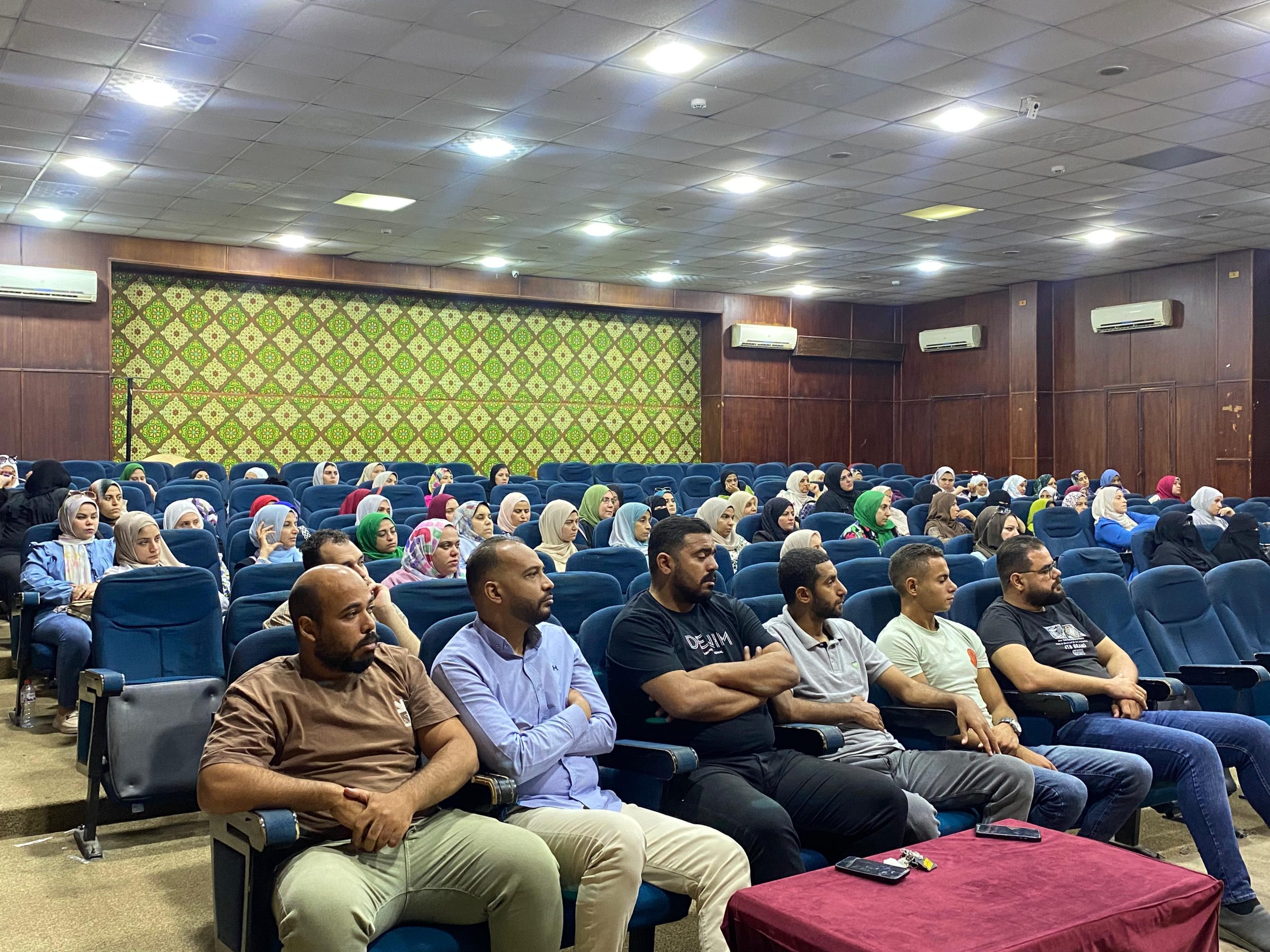 انطلاق البرنامج التأهيلي لمعلمي هيئة الشبان العالمية ببنها بالتعاون مع منظمة خريجي الأزهر