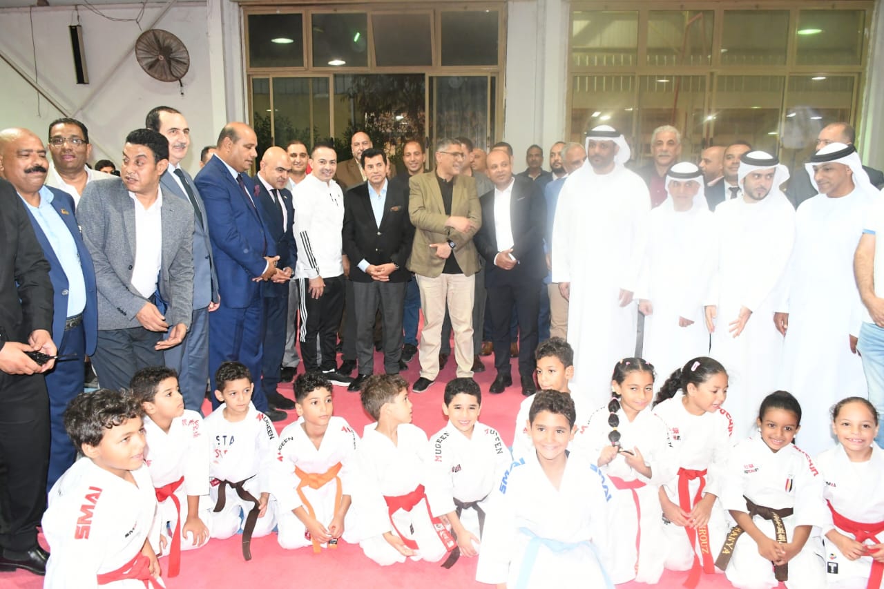 صبحي والنجار وادريس يتفقدون أعمال التطوير بنادي الصيد بأكتوبر